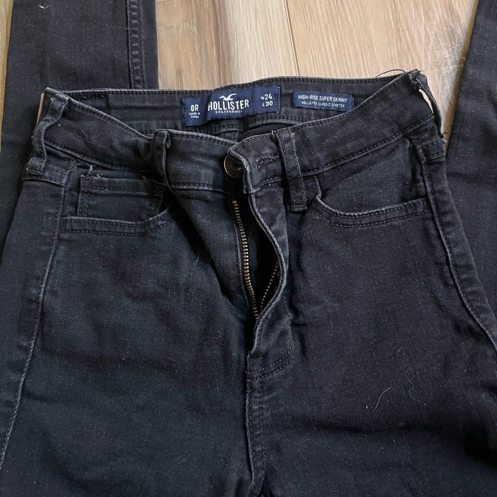 Hollister womens Dark Skinny Jeans